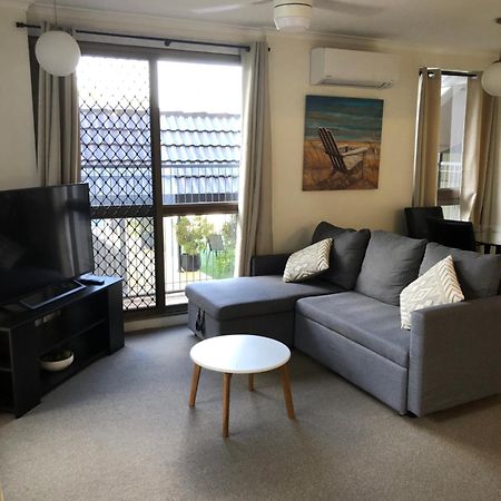 Coral Towers Holiday Suites Cairns Bagian luar foto